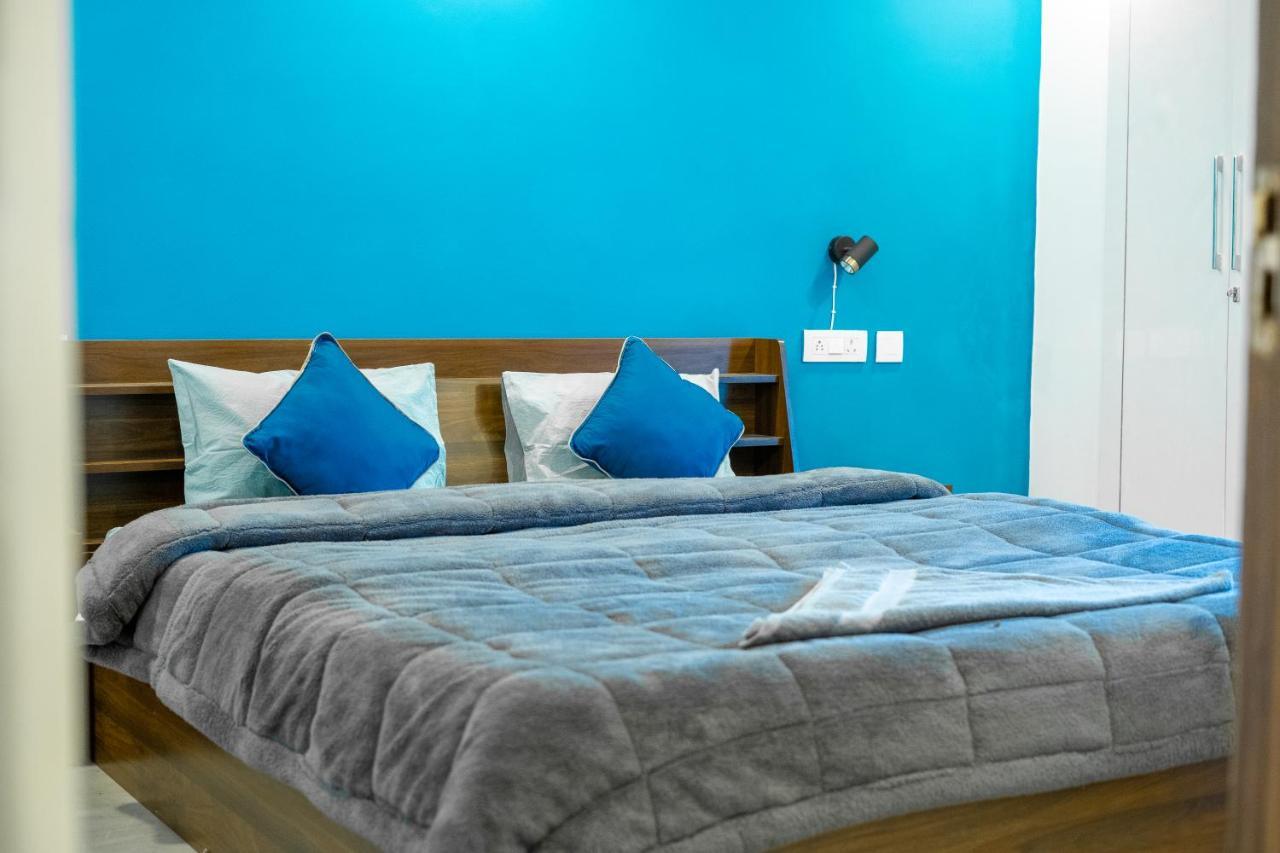 Flxho Uno - Serviced Apartment & Rooms - Golf Course Road Gurgaon Bagian luar foto