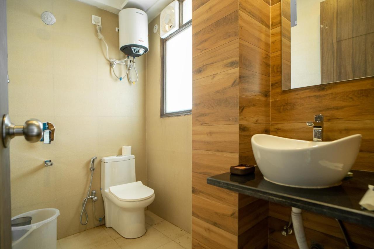 Flxho Uno - Serviced Apartment & Rooms - Golf Course Road Gurgaon Bagian luar foto