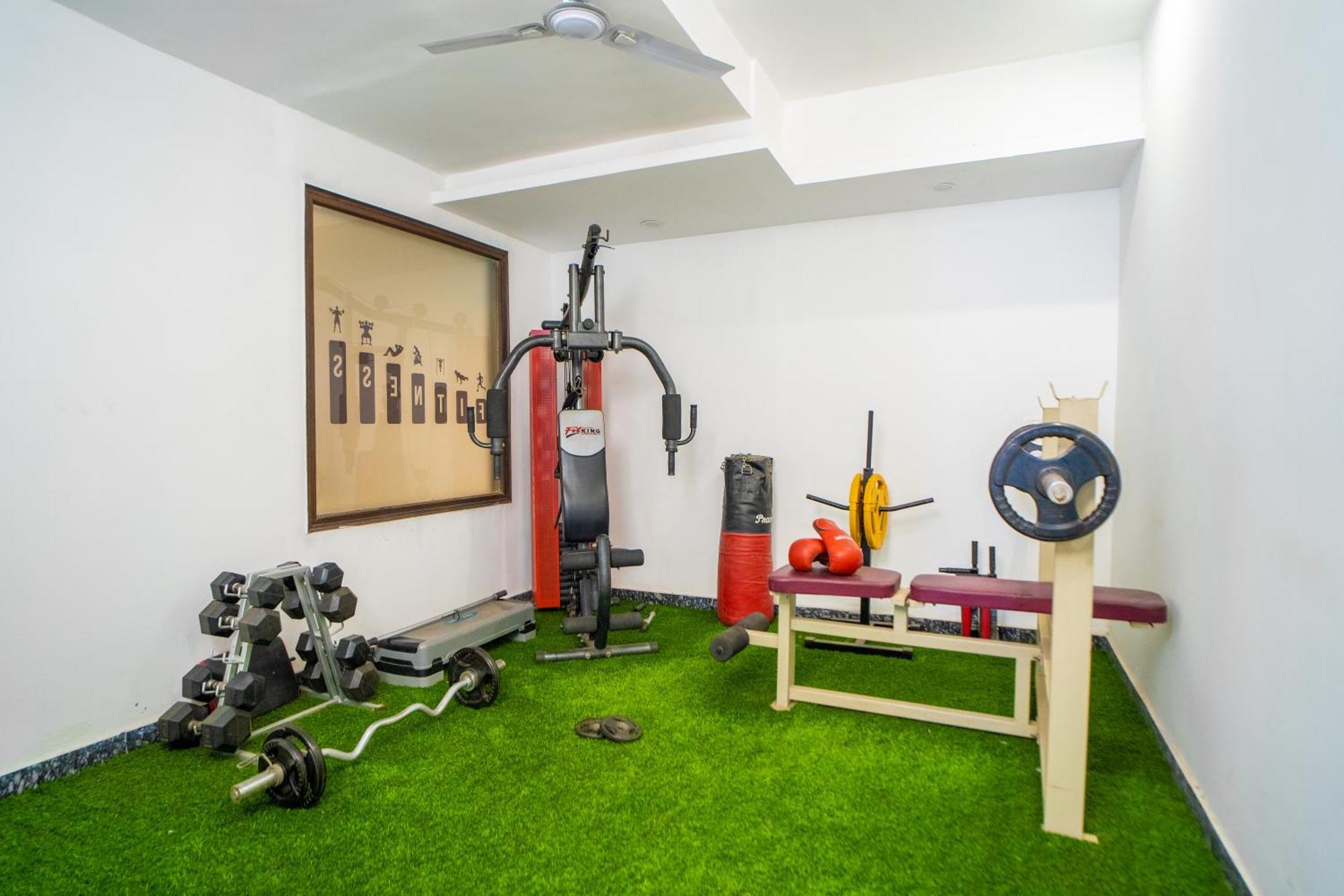 Flxho Uno - Serviced Apartment & Rooms - Golf Course Road Gurgaon Bagian luar foto